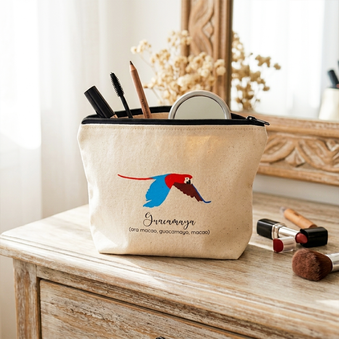 Estuche con Diseño de Guacamaya: Organizador Multiusos Tropical