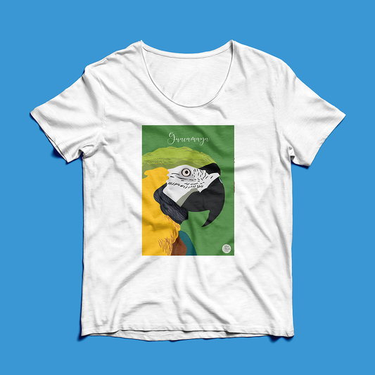 Franela Guacamaya de Diseño Exclusivo | Ropa de Autor con Sello Venezolano