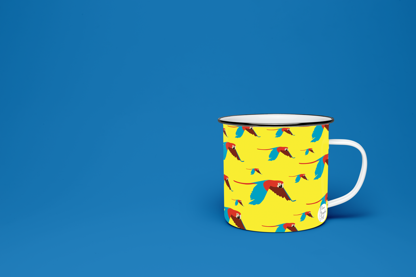 Taza de Peltre con Guacamayas Amarilla | Taza de Metal Diseño Exótico y Colorido