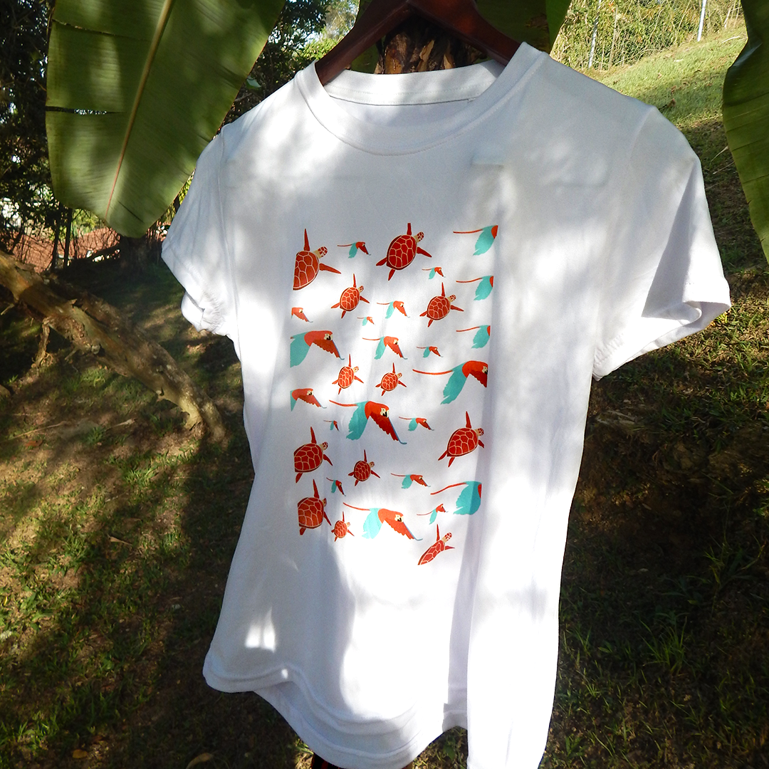 Franela Tortugas y Guacamayas | Camiseta de Diseño Venezolano Premium